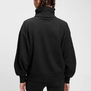 EUC GAP Vintage Soft Oversized Turtleneck Sweatshirt in Black